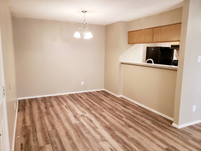 Foto del edificio - Woodcrest Apartments
