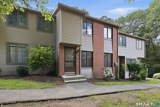 Building Photo - 40 Conestoga Way