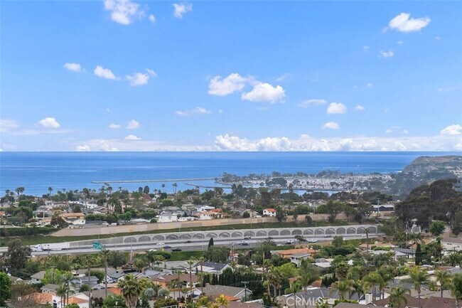 Foto del edificio - 4013 Via Manzana