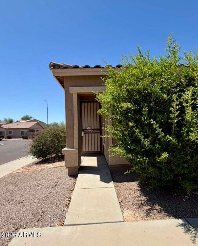 Building Photo - 6450 S Nash Way