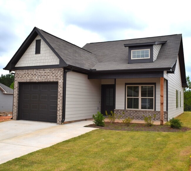 Building Photo - Home Available for Rent in Margaret, AL... View with 48 Hours Notice!