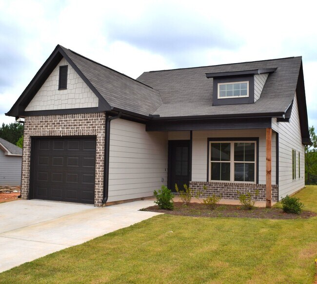 Foto del edificio - Home Available for Rent in Margaret, AL... View with 48 Hours Notice!