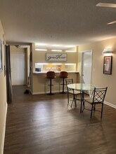 Building Photo - 1221 University Ct