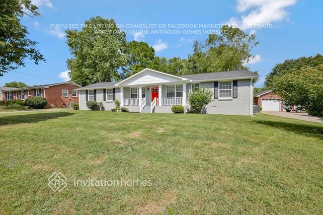 Building Photo - 533 Augusta Dr