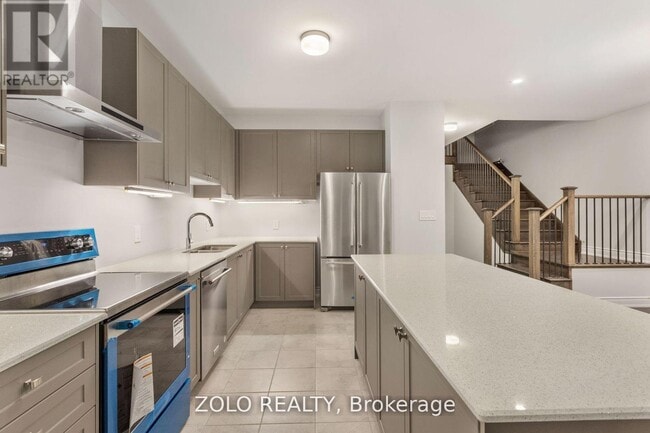 Building Photo - 31 Periwinkle Rd