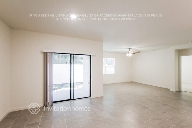Foto del edificio - 9667 Seaspray Dr