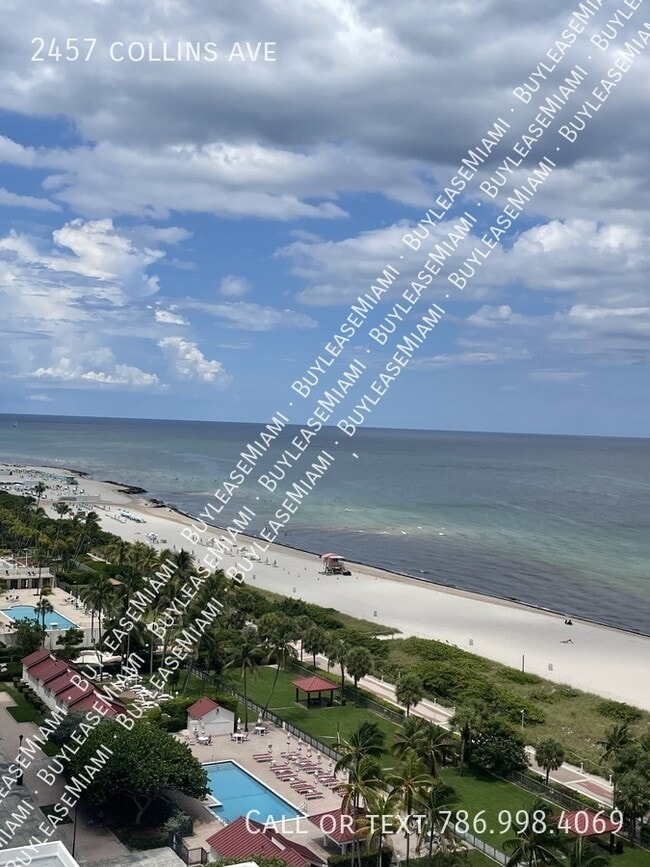 Building Photo - 2457 Collins Ave