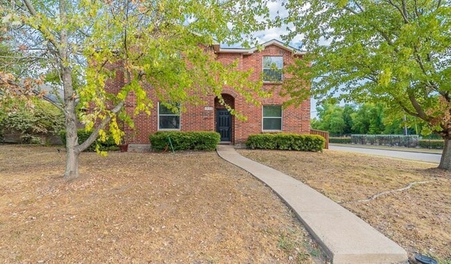 Building Photo - Lancaster Stunner with a Gorgeous Open Floor Plan and Elegant Finishes