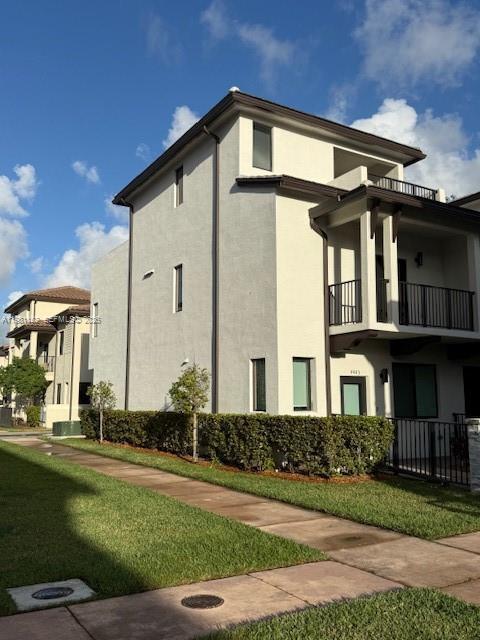 Foto del edificio - 4485 NW 83rd Pkwy