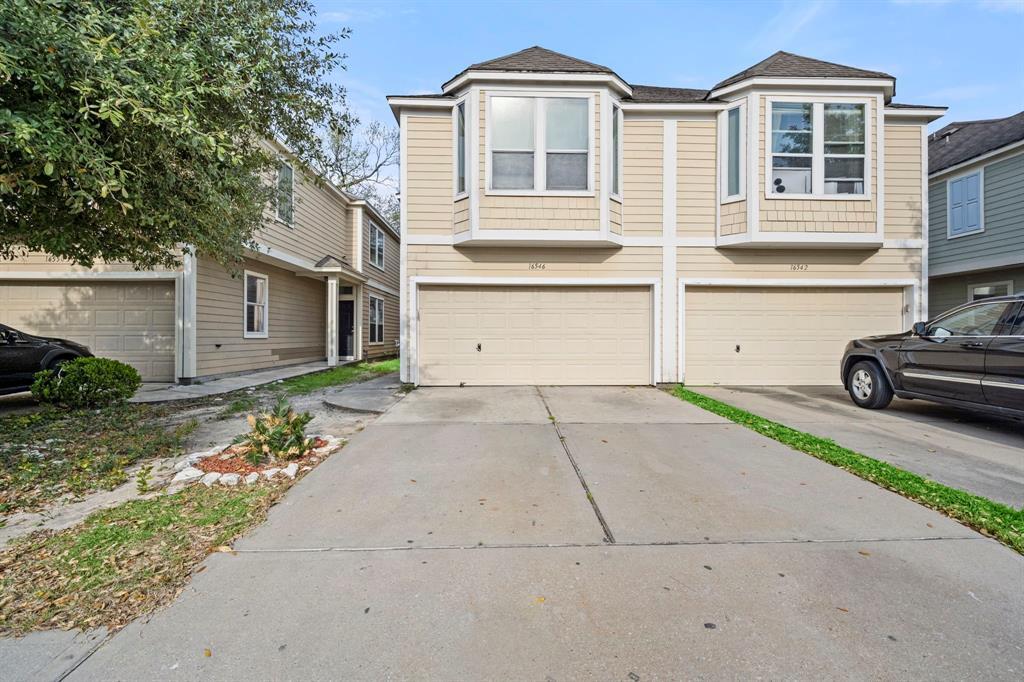 Primary Photo - 16546 Pentonshire Ln