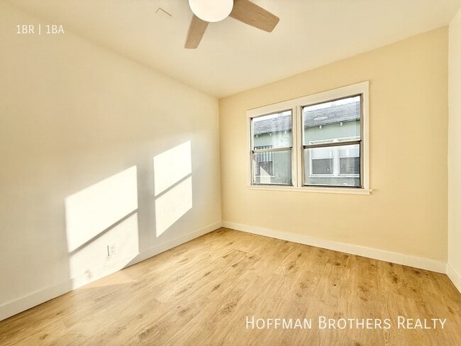 Building Photo - 3018 9th Ave