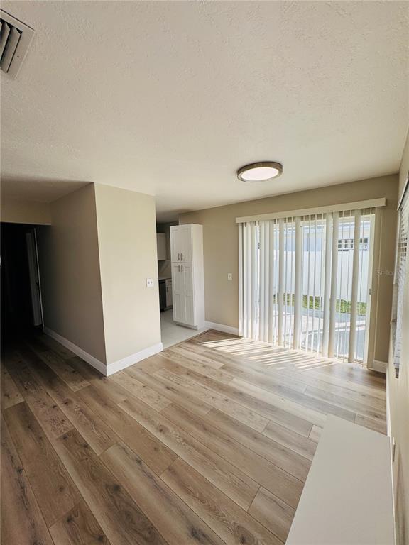 Foto del edificio - 4621 W Paxton Ave