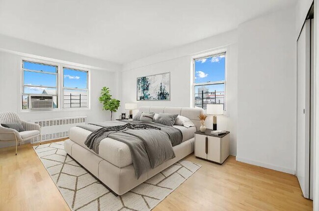 Foto del edificio - 2300 Fifth Avenue
