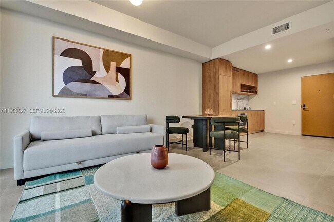 Foto del edificio - 11 NE 6th St