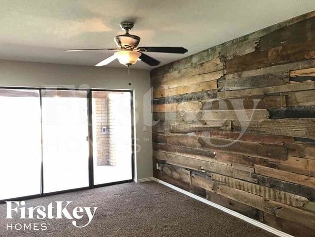 Foto del edificio - 4840 W Mission Ln