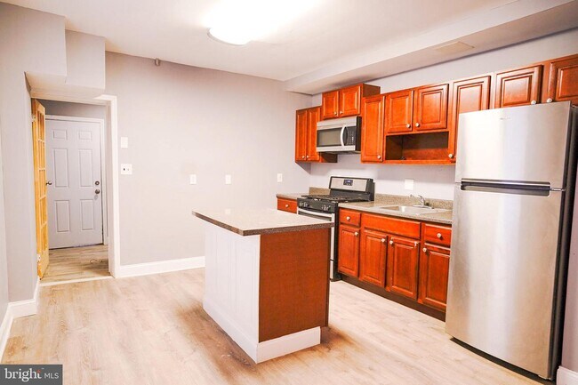 Foto del edificio - 2111 W Fairmount Ave