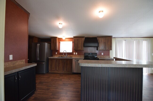 Building Photo - 260 Rosemont