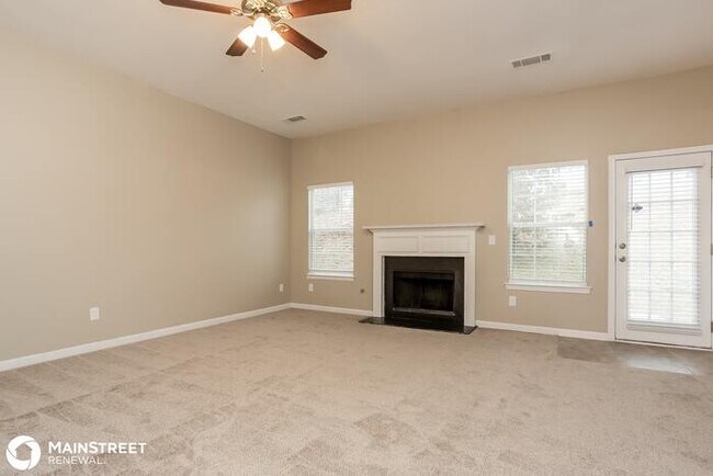 Foto del edificio - 100 Quivas Ct SW, Atlanta, GA 30331