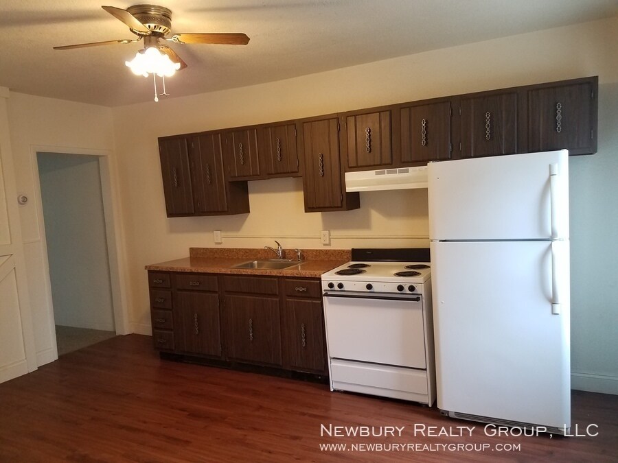 18 South St, Butler, PA 16001 Townhome Rentals in Butler PA