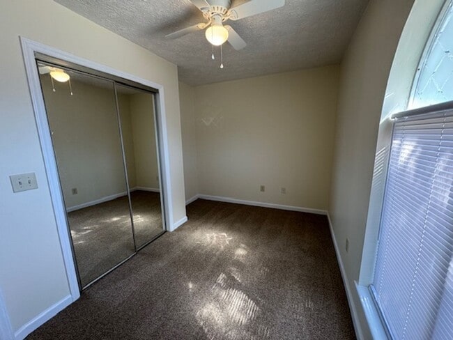 Building Photo - 6328 Wrightsville Ave