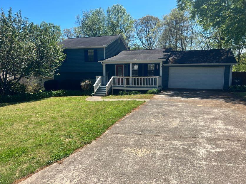 374 Russell Ridge Dr, Lawrenceville, GA 30043 House for Rent in