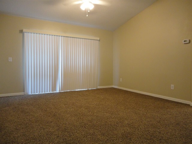 Foto del edificio - 12024 Cedarfield Dr