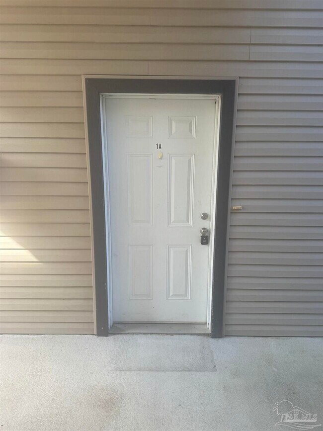 Building Photo - 7071 Lake Joanne Dr