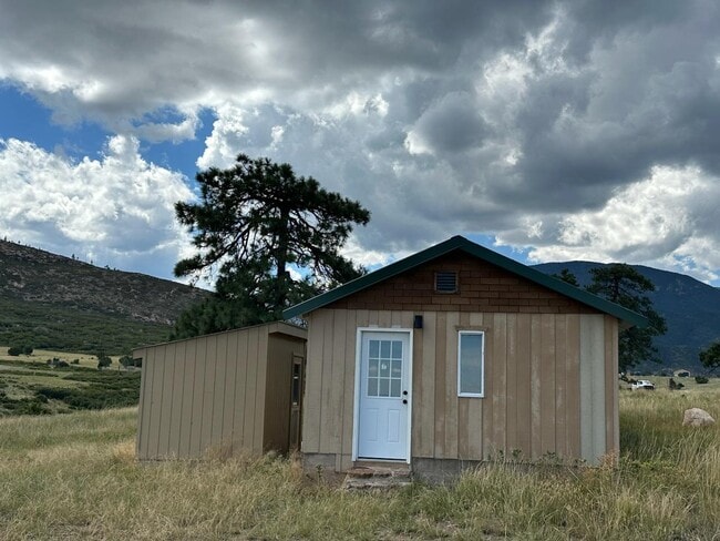Building Photo - 1054 Co Rd 390