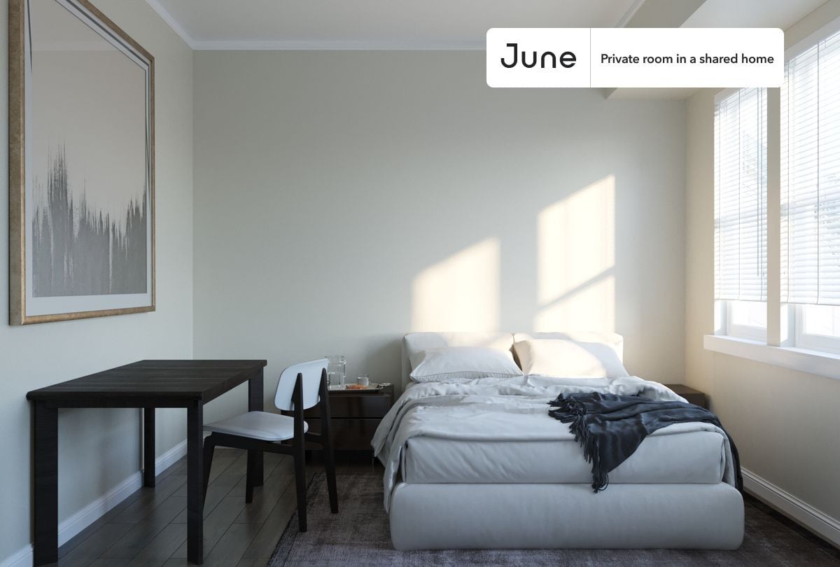 Foto principal - Room in Shared 4 bed/2 bath home