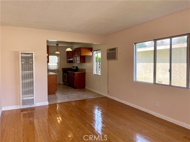 Building Photo - 5152 Canoga St