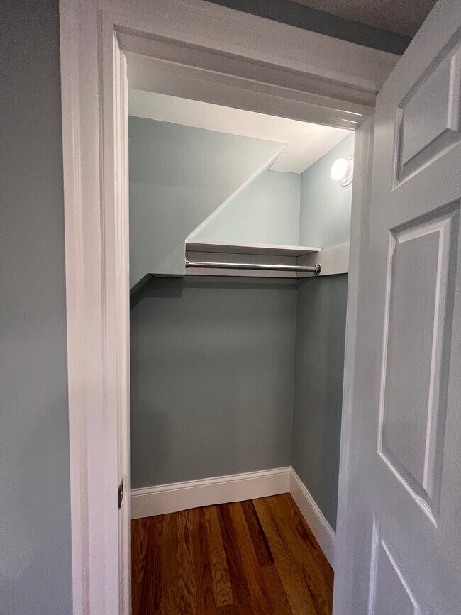 Foto del edificio - 158 Morrison Ave