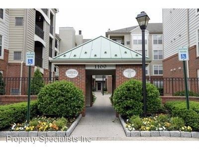 Building Photo - 2 br, 2 bath House - 1100 Quaker Hill Dr. ...