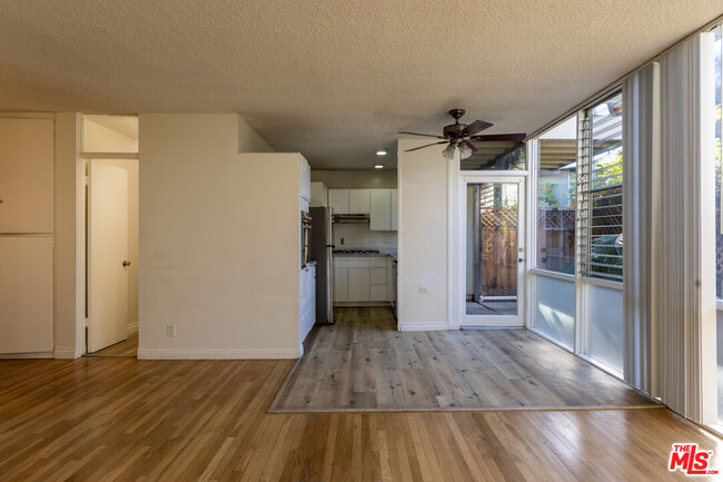 Building Photo - 3330 S Sepulveda Blvd