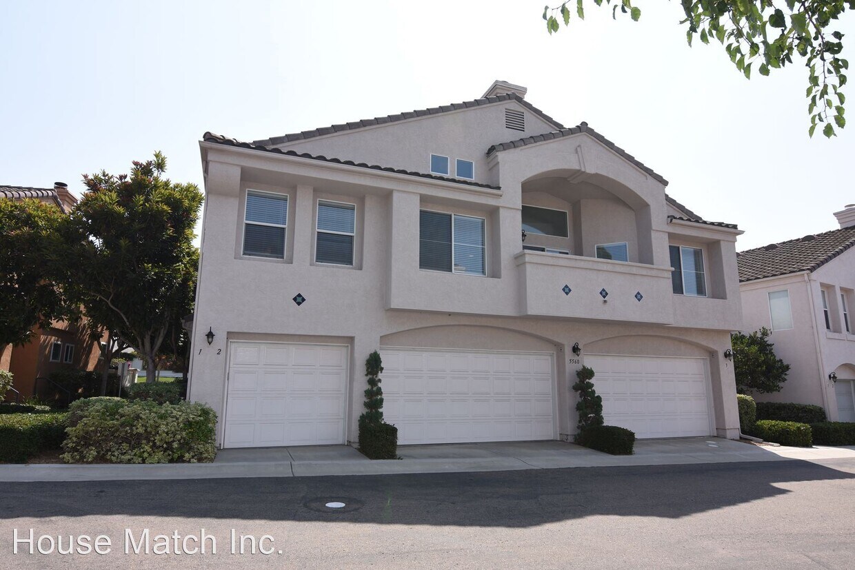 2 Br 2 Bath House 5560 Renaissance Dr 1 House For Rent In San Diego Ca Apartments Com