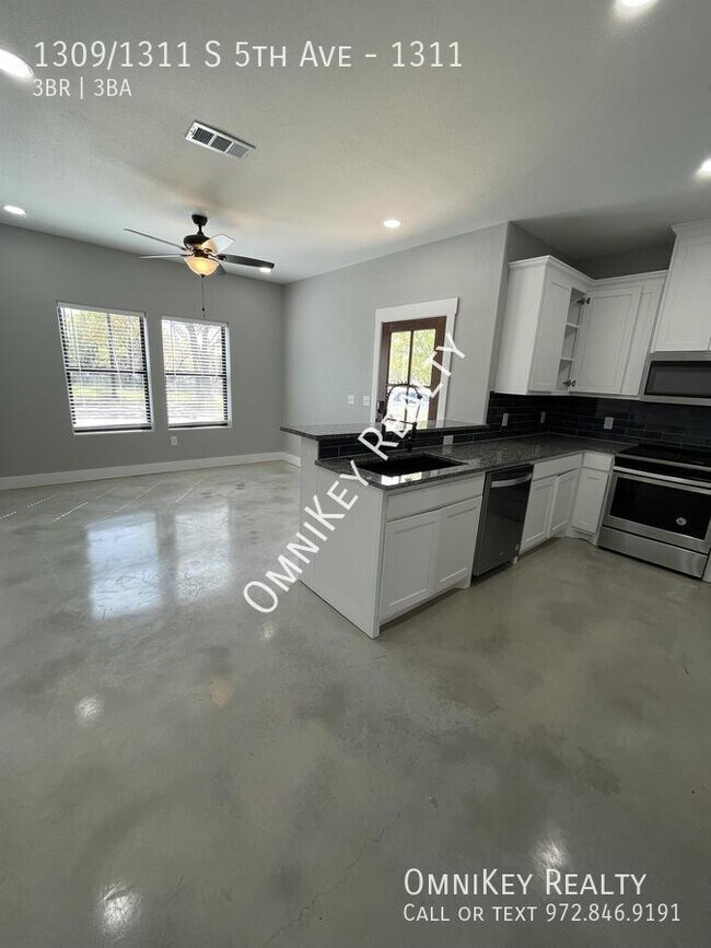 Foto del edificio - 1309/1311 S 5th Ave-1311