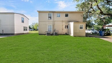 Building Photo - 1236 2nd Ave N