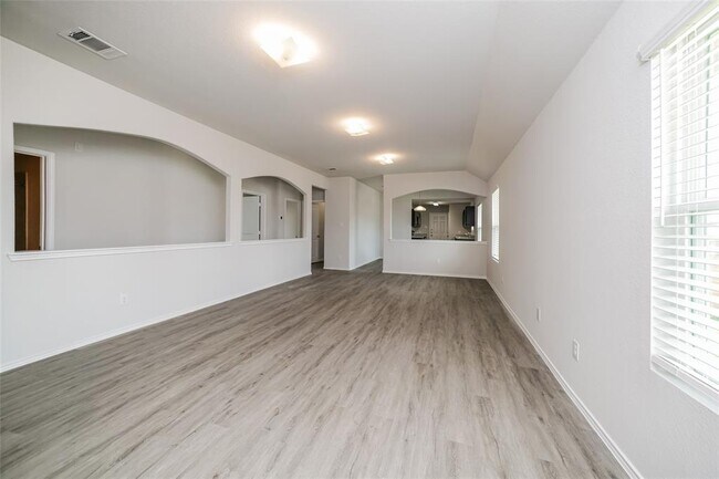 Foto del edificio - 203 Blue Crane St