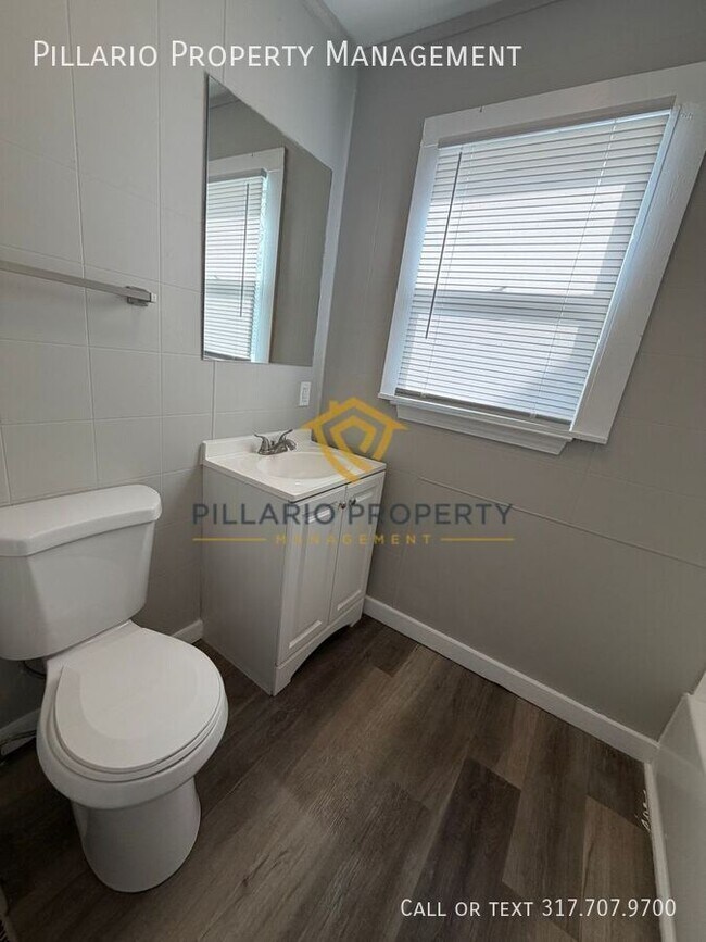 Building Photo - 503 Park Ave