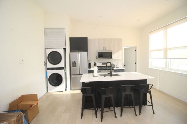 Foto del edificio - 611 Fagley St