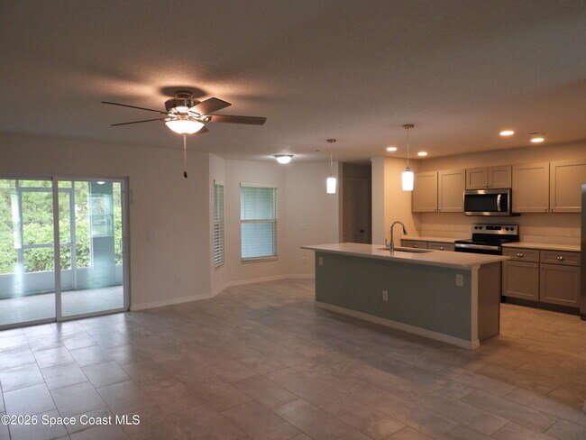 Foto del edificio - 1530 Paley Cir SE