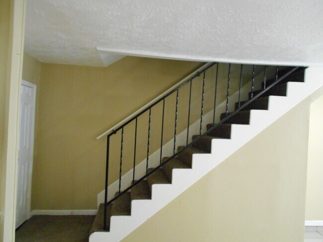 Foto del edificio - 12447 W Village Dr