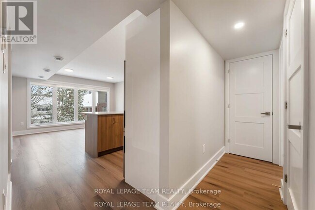 Photo du bâtiment - 342 Fifth Ave