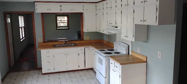 Building Photo - 139 Windy Oaks Rdg