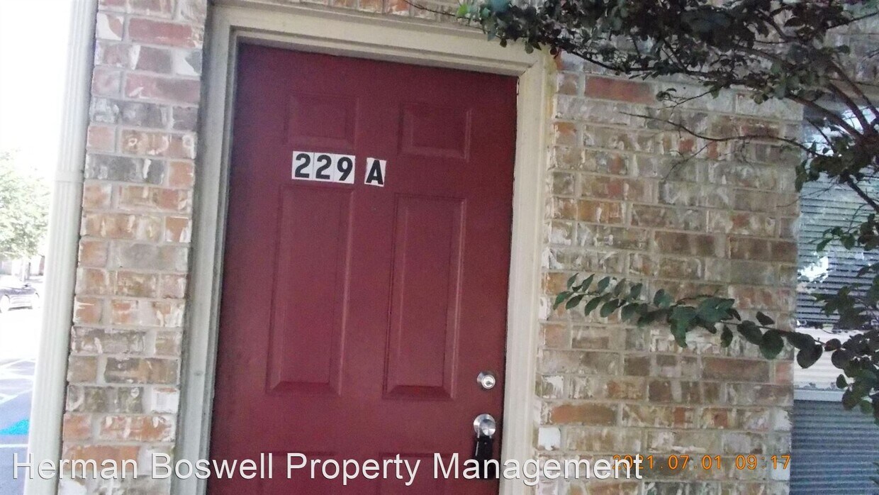 Primary Photo - 2 br, 1 bath House - 229 Kerby St, Apt A