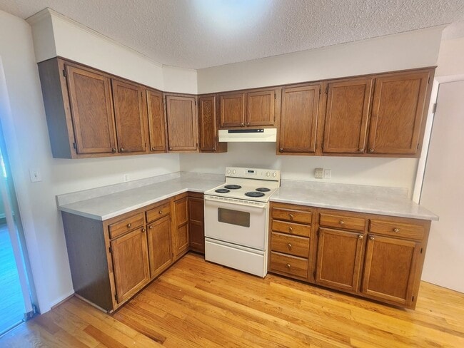 Building Photo - Crowfields Rental - 55+ Community
