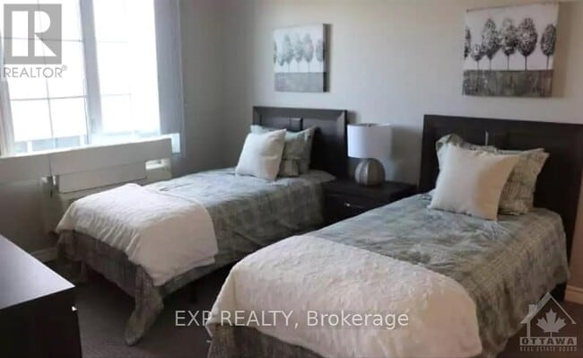 Building Photo - 31 Eric Devlin Ln