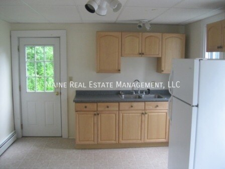 Building Photo - 133 Second St.-