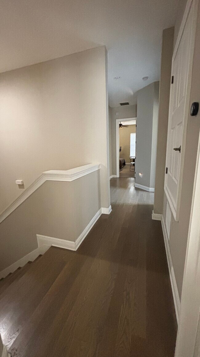 Foto del edificio - 1419 Lake Baldwin Ln