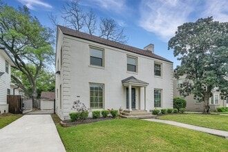 Building Photo - 3215 Milburn St