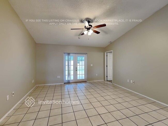 Building Photo - 5555 Starling Loop